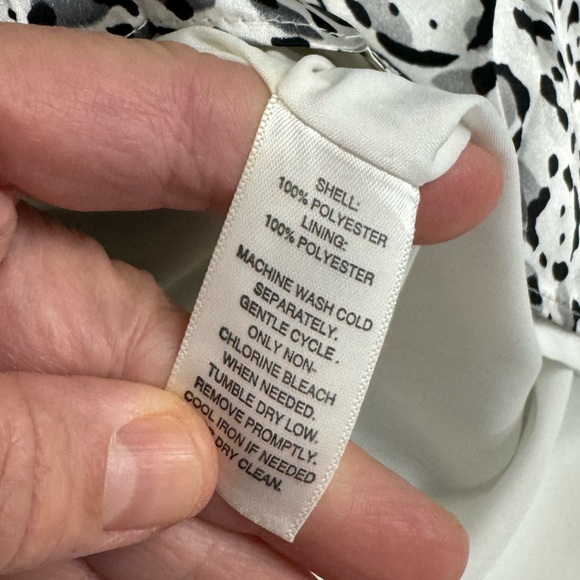White House black market skirt size 8 - Picture 5 of 5